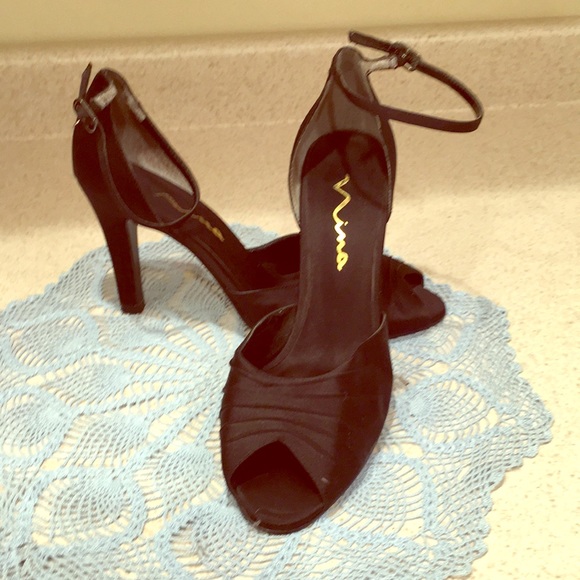 Shoes - Picture 1 of 9